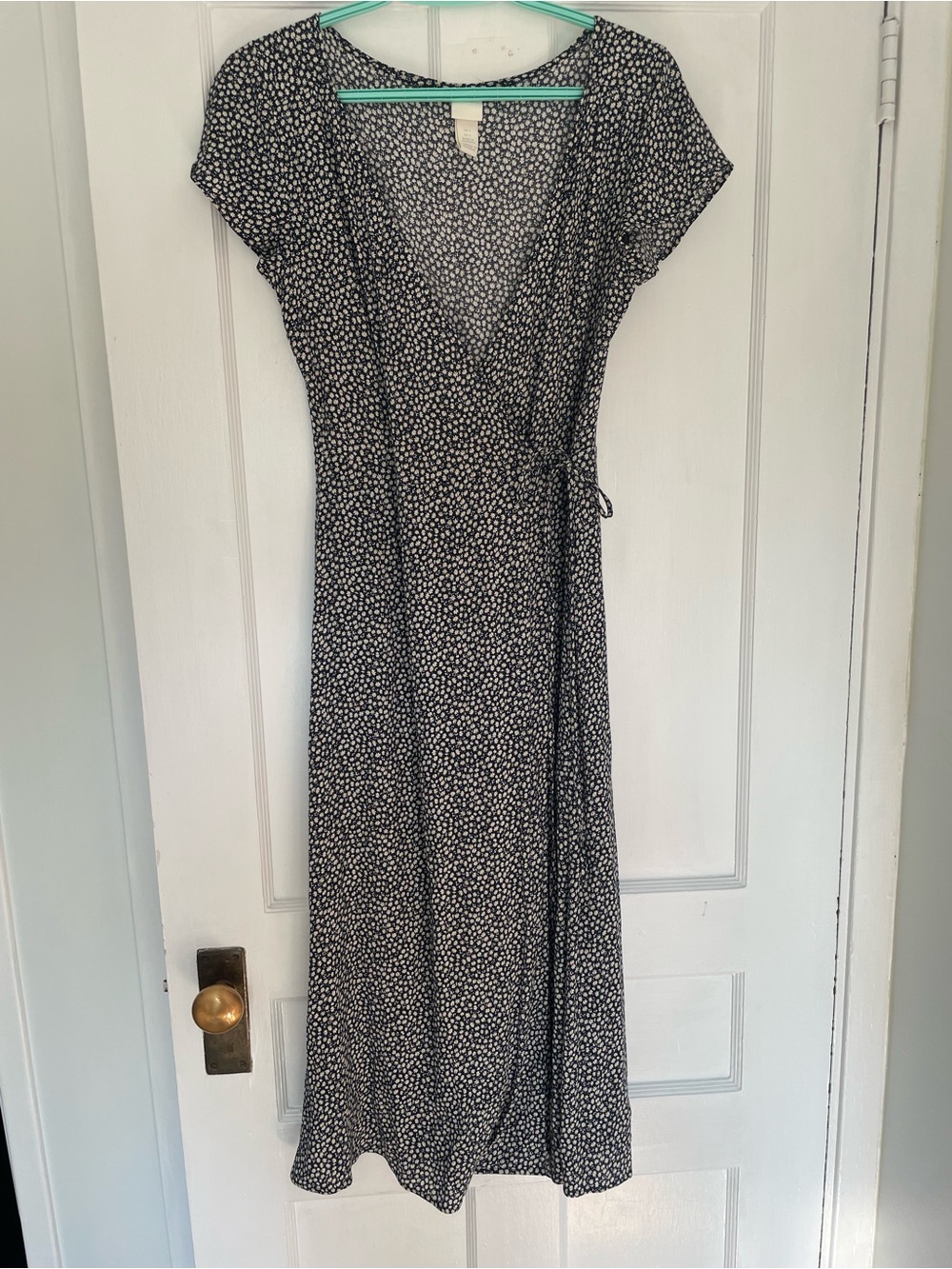 H&M Women’s Navy Daisy Wrap Dress